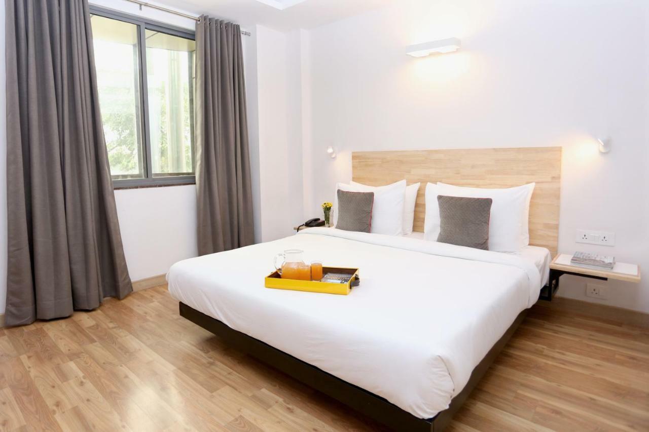 Oyo Townhouse 012 Kaushambi Metro Ghaziabad Hotel Eksteriør billede
